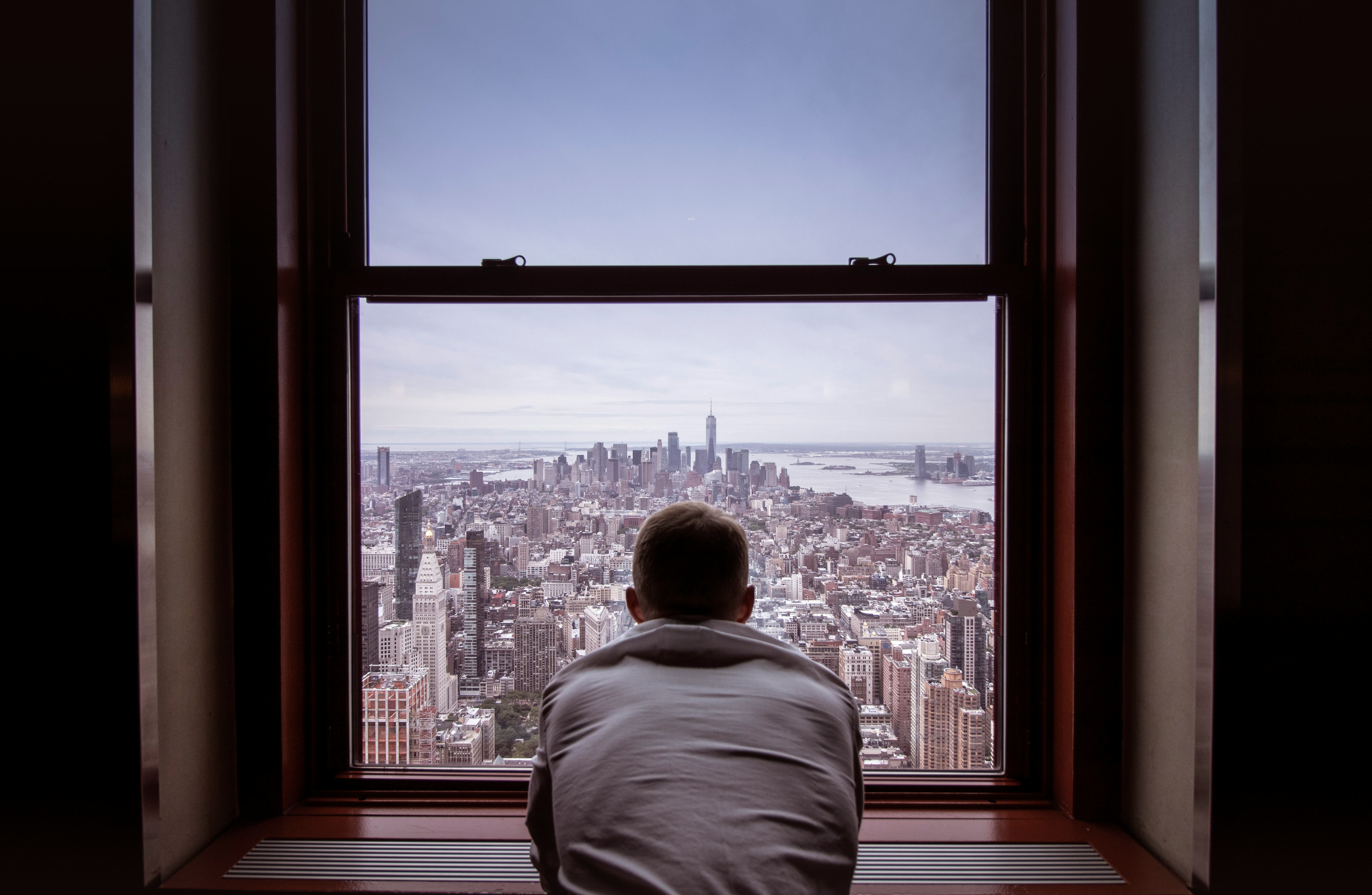 <figcaption>window of thoughts</figcaption>